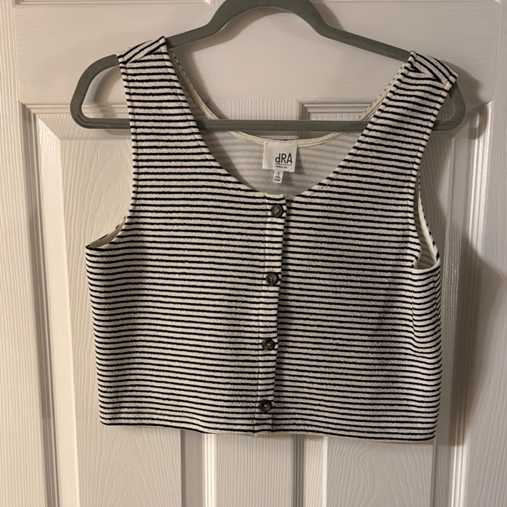 dRA Striped Black and White Crop Top